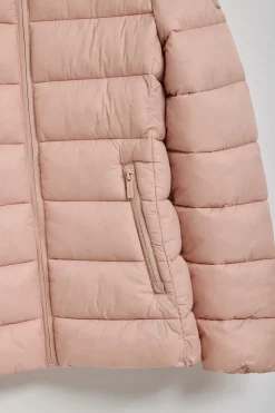 Chaqueta ultralight Susanne color rosa palo con parche Rigby Go