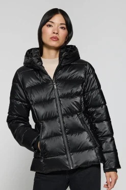 Chaquetón negro efecto brillo Snow de capucha fija y detalles Polo Club