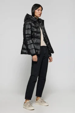 Chaquetón negro efecto brillo Snow de capucha fija y detalles Polo Club