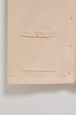 Cárdigan beige de manga corta abotonado con logo Rigby Go