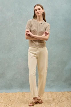 Jersey abotonado de punto beige Lirio con monograma bordado