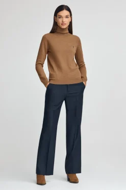 Jersey camel vigoré de cuello vuelto en mezcla de lana con bordado Rigby Go