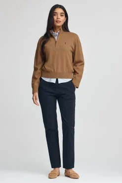 Jersey camel vigoré de mezcla de lana con cuello de media cremallera y bordado Rigby Go