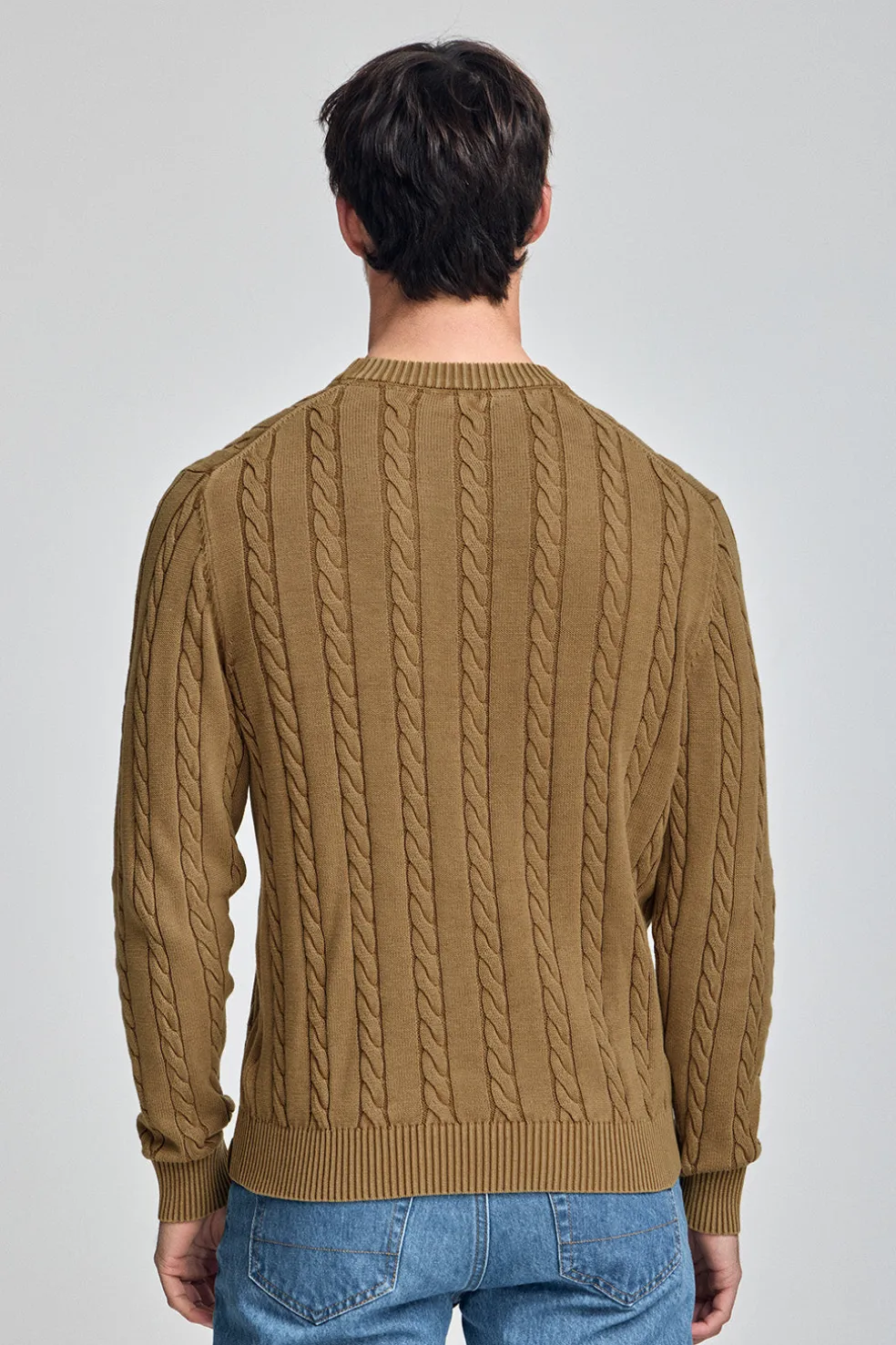 Jersey color camel trenzado garment dye con logo bordado