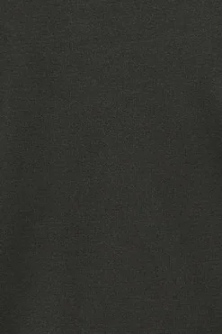 Jersey gris asfalto de media cremallera garment dye con logo bordado
