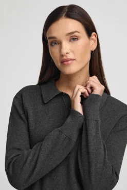 Jersey gris oscuro vigoré con cuello polo en mezcla de lana y botón nacarado Polo Club