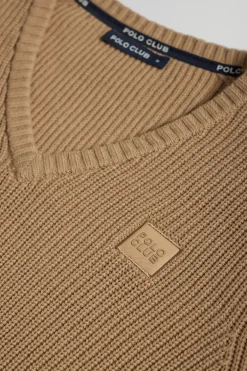 Jersey marrón de punto en galga 9 con detalle Polo Club