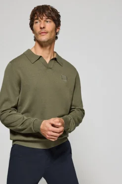 Jersey verde militar Martin de cuello polo y pico con detalle Polo Club