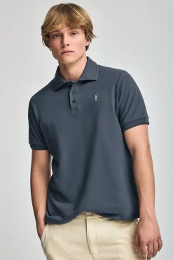 Pack de tres polos de tres botones granate, azul denim y beige con logo Rigby Go