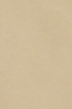 Pantalón chino Slim Moore color marfil