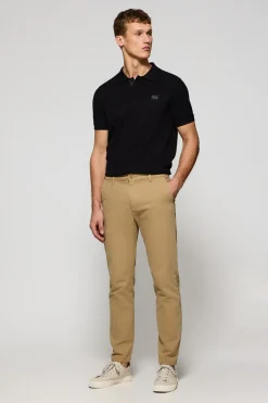 Pantalón chino Vanya color arena con bordado Polo Club