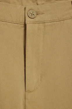 Pantalón chino Vanya color arena con bordado Polo Club