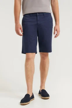 Pantalón corto azul marino Relaxed fit con logo bordado