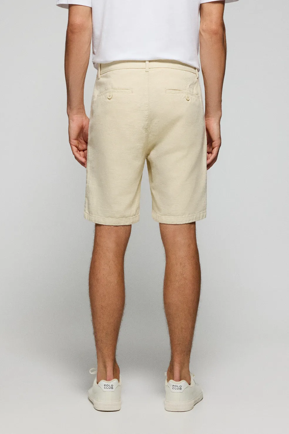 Pantalón corto Bali de lino y algodón color arena con detalles bordados Polo Club