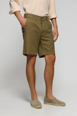 Pantalón corto Bali de lino y algodón color verde caqui con detalles bordados Polo Club