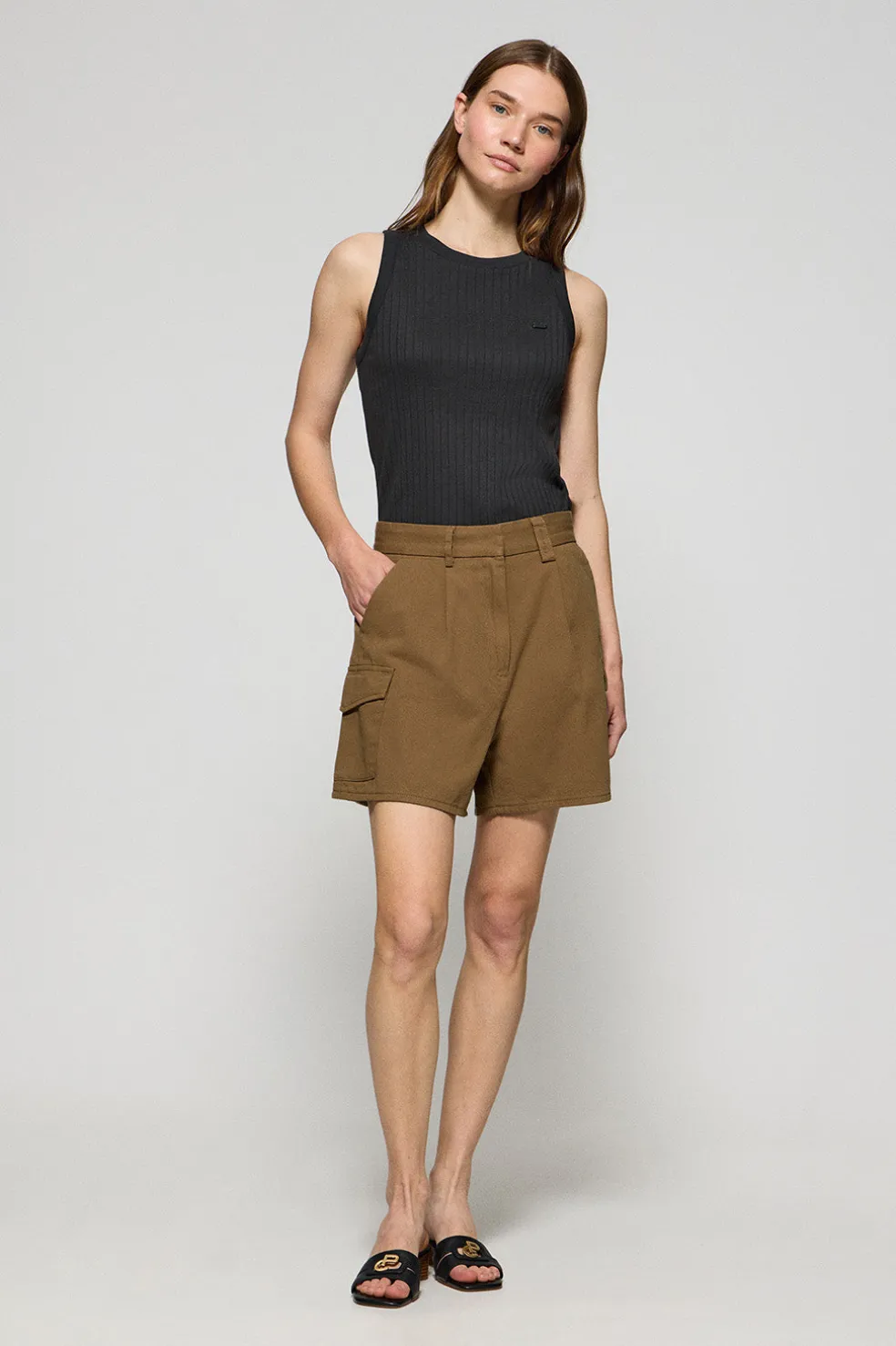 Pantalón corto de sarga Menfis color camel con detalles Polo Club