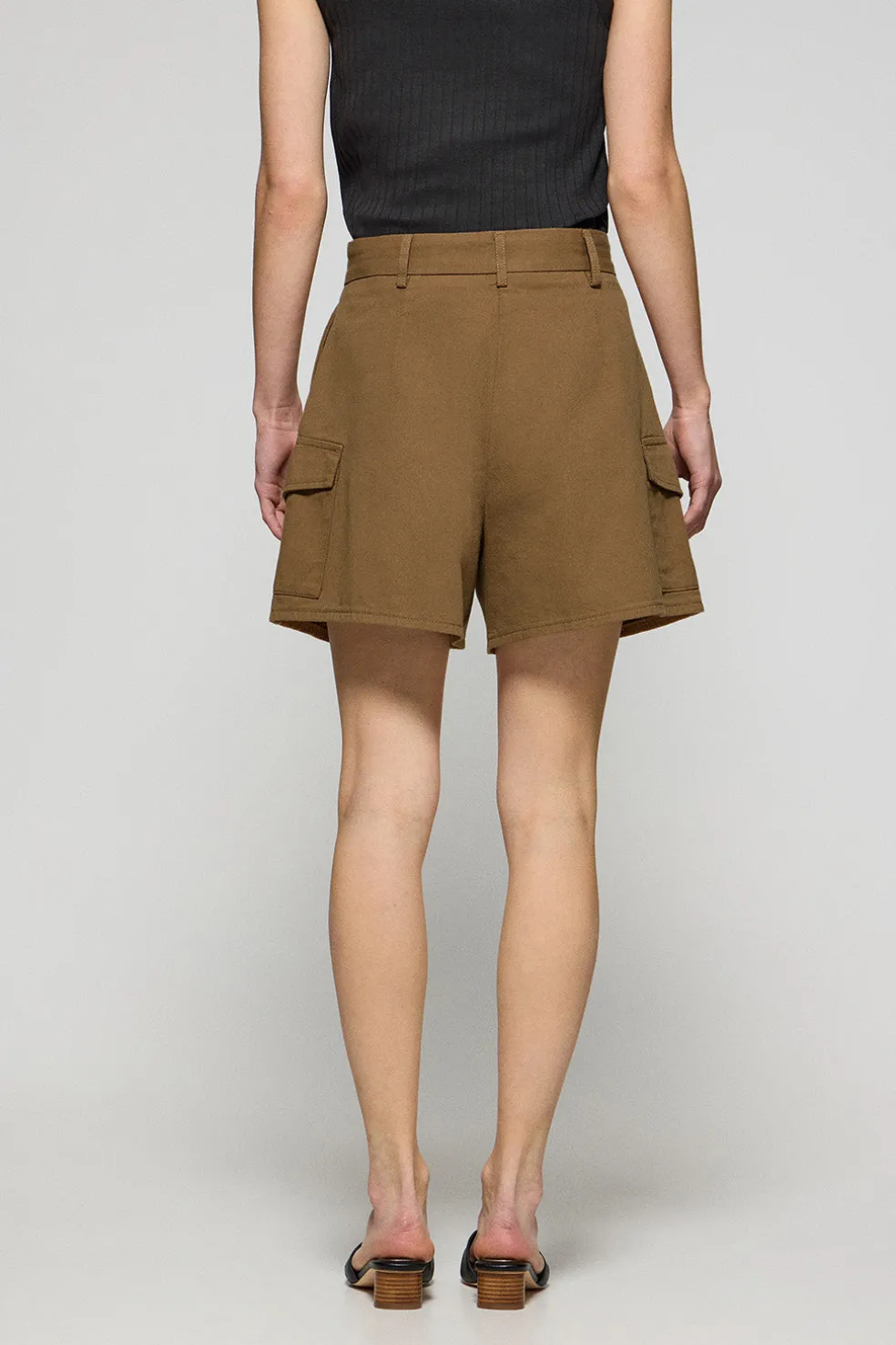 Pantalón corto de sarga Menfis color camel con detalles Polo Club