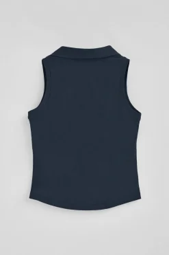 Polo azul marino sin mangas con monograma bordado