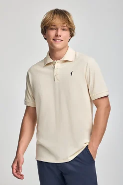 Polo color crudo de manga corta y tres botones con logo bordado Rigby Go