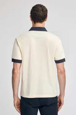 Polo color crudo Morfeo de manga corta con detalle náutico
