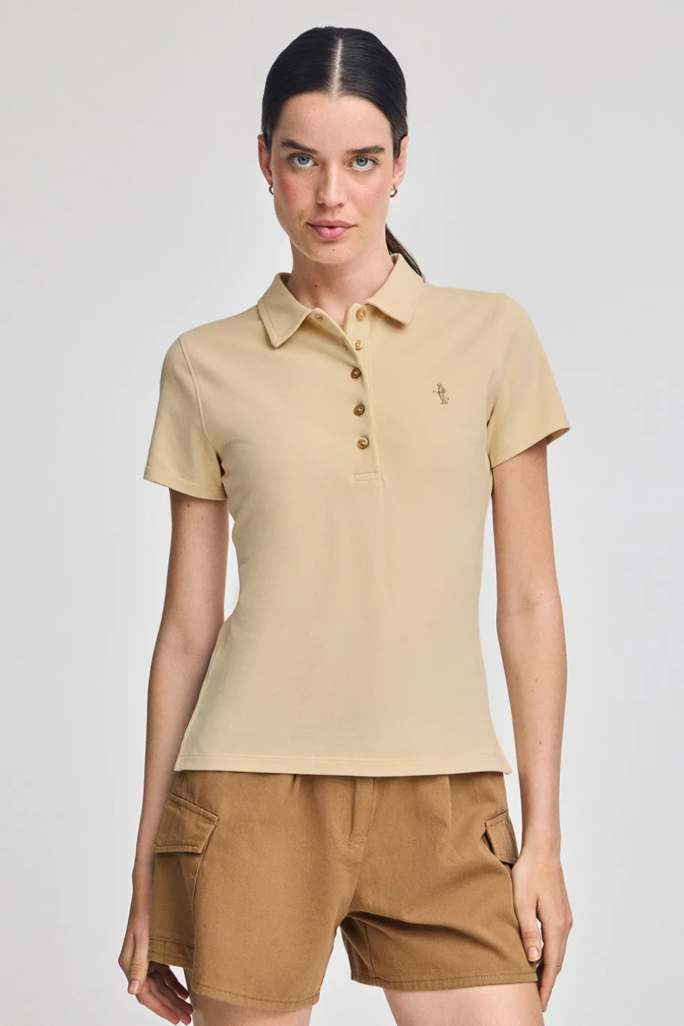 Polo color marfil de manga corta de algodón y bordado Rigby Best