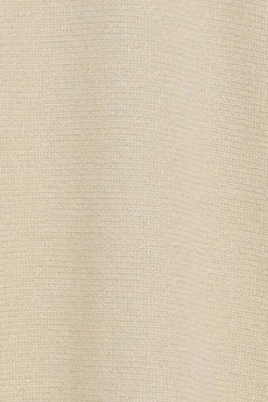 Polo de manga larga beige con dos botones y logo Rigby Go
