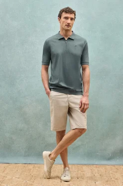Polo gris piedra Esko con cremallera y monograma bordado