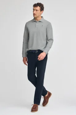 Polo gris vigoré de manga larga de tres botones y bordado Rigby Go