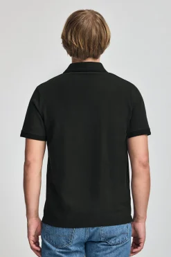 Polo negro de manga corta y tres botones con logo bordado Rigby Go