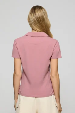 Polo Pedraza sin botones rosa empolvado con logo engomado Polo Club
