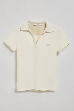 Polo Pedraza sin botones color crudo con logo engomado Polo Club