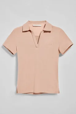 Polo Pedraza sin botones color maquillaje con logo engomado Polo Club