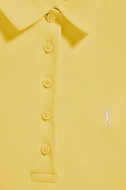 Polo Pereira amarillo suave lodo de cinco botones con bordado Rigby Go