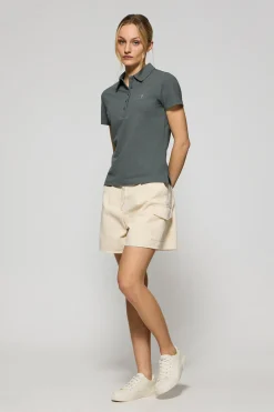 Polo Pereira gris piedra de cinco botones con bordado Rigby Go