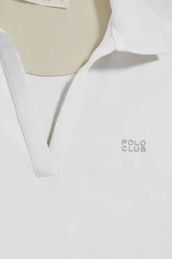 Polo Pia blanco sin botones con logo Polo Club engomado