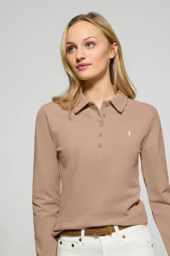 Polo Priyanka marrón suave de cinco botones con bordado Rigby Go
