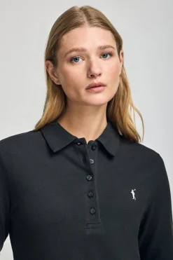 Polo Priyanka negro de cinco botones con bordado Rigby Go