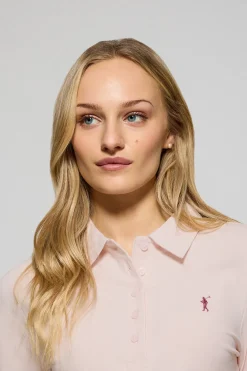 Polo Priyanka rosa de cinco botones con bordado Rigby Go