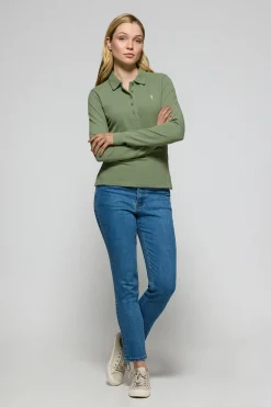 Polo Priyanka verde jade de cinco botones con bordado Rigby Go
