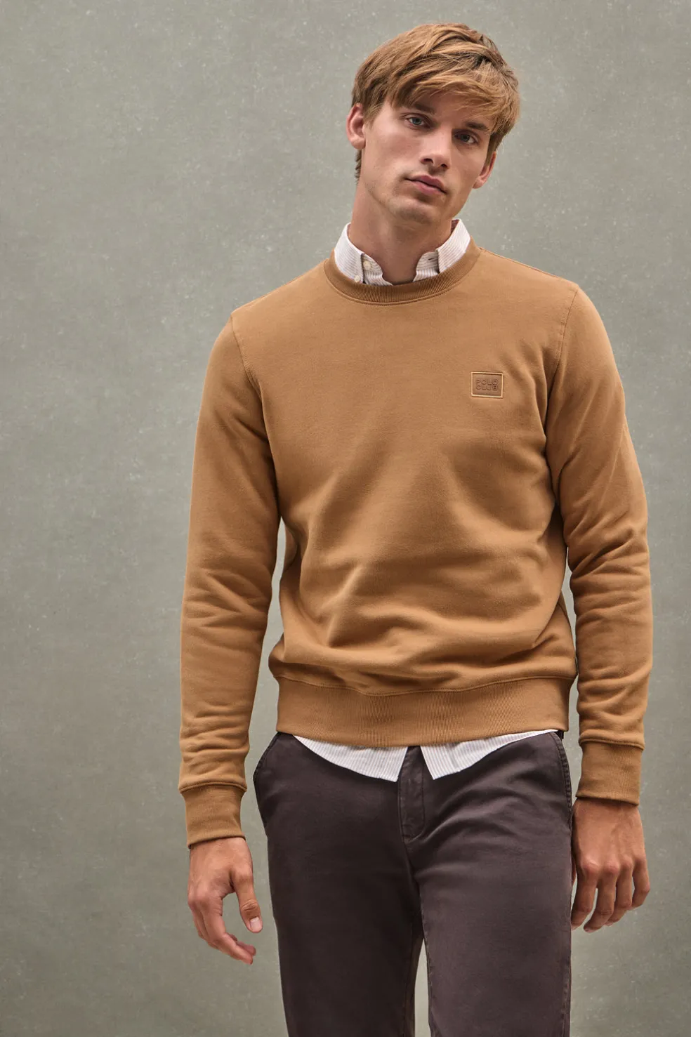 Sudadera camel de corte relajado con logo Polo Club