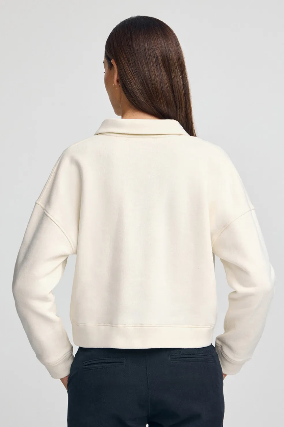 Sudadera color crudo con cuello de polo y logo Polo Club