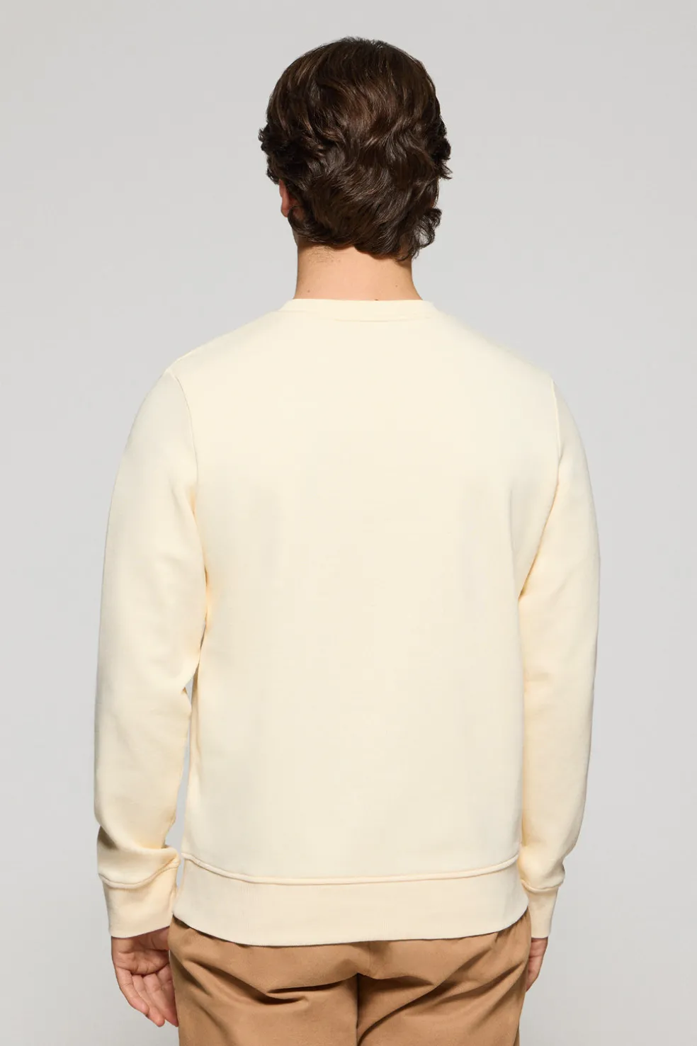 Sudadera color crudo relax de cuello redondo y bordado Rigby Go