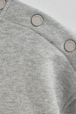 Sudadera gris vigoré de corte boxy y logo Polo Club
