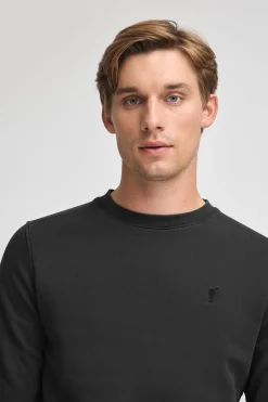 Sudadera negra efecto lavado con logo Rigby Go