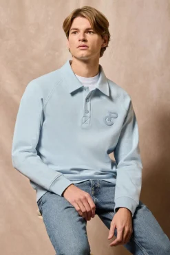 Sudadera polera Gorka azul claro con monograma Polo Club