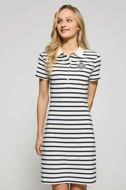 Vestido color crudo de rayas y cuello de polo con parche náutico