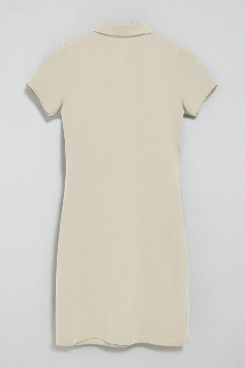 Vestido polero color crudo con logo Rigby Go