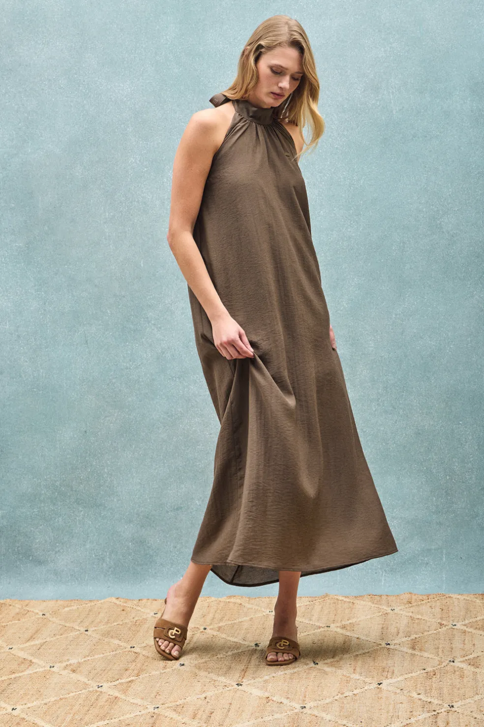 Vestido Valay color moca con detalles Polo Club