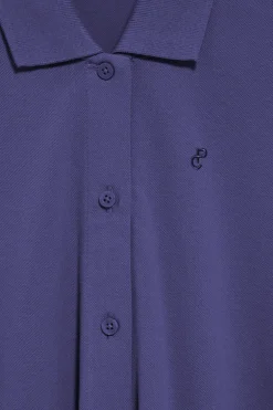 Vestido violeta azulado abotonado con bordado PC